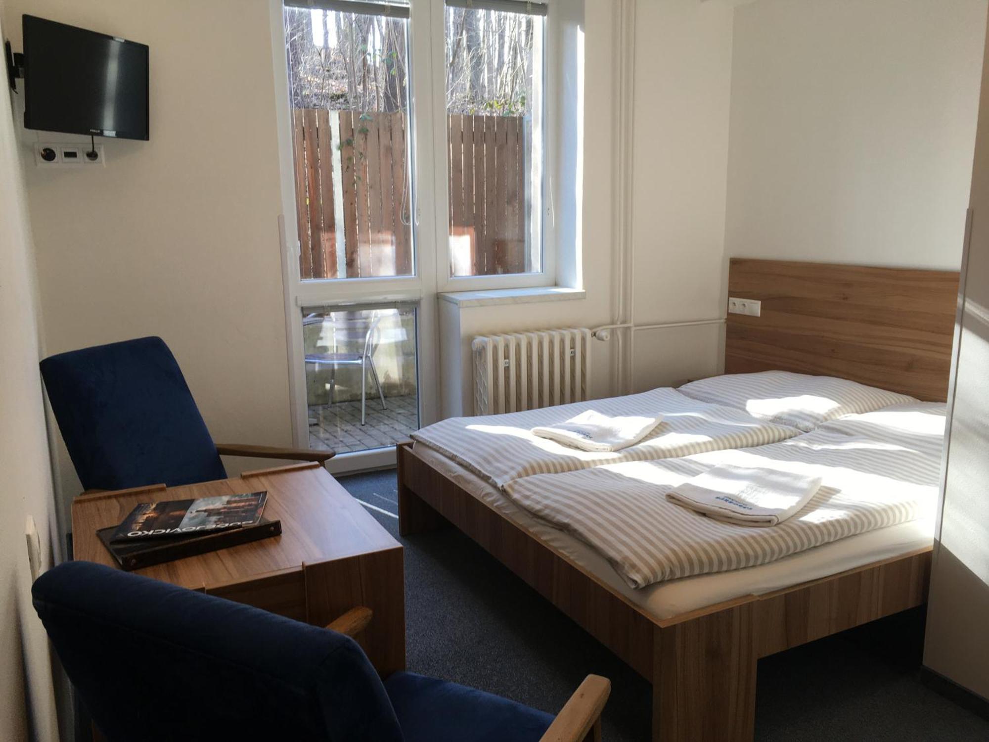 Sporthotel Barborka Hluboká nad Vltavou Exterior foto
